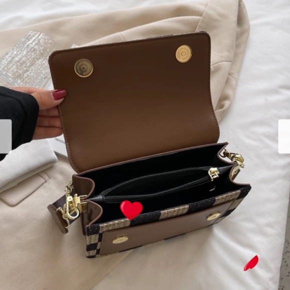 NWOT Ivy & Taylor Paris Bag - Picture 2 of 8